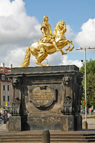 00 294 Dresden Reiterstandbild August Der Starke