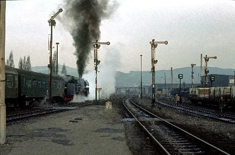003. Saalfeld Bhf. Abfahrt Von Br 01 0525. Deutsche Reichsbahn Ddr. (4846286216)