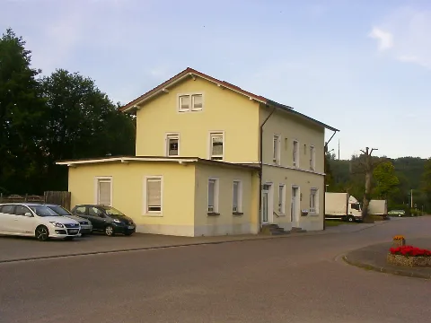 08040029Bahnhof Thaleischweiler Fröschen