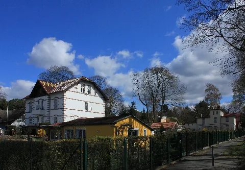 09011947 Berlin Konradshöhe, Falkenhorststraße 17 20 004