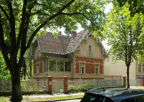 09012170 Berlin Waidmannslust, Nimrodstraße 25 27 005