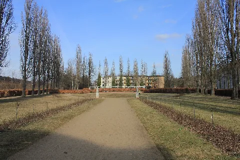 09046280 Berlin Lankwitz, Bernkastler Platz 001
