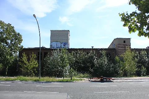 09080595 Brunsbütteler Damm 447 449 011