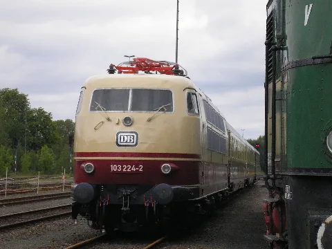 103 224 2 (Flickr 3370447125)