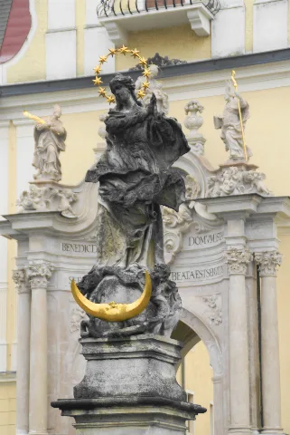 117662 Stift Lambach Marienstatue