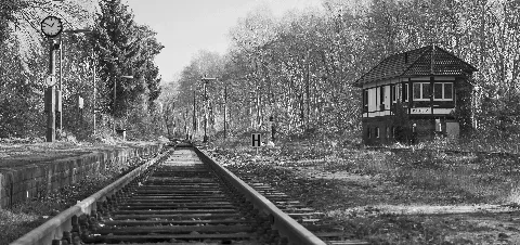 12 50Pm Dalheim Station (5458231258)