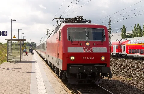 120 148 2 (Flickr 19199258464)