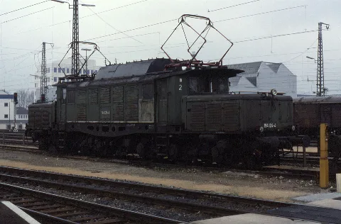 13.04.88 Donauwörth 194.124 (13456569935)