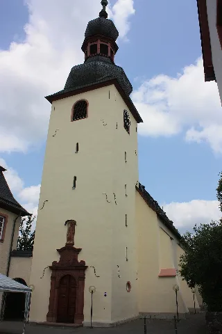 14217 Bleidenstadt Stift Kirche1