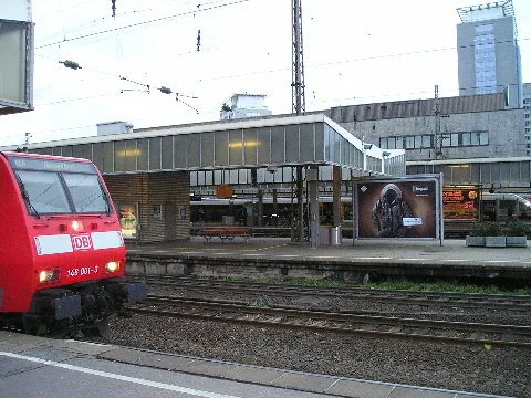 146 001 Essener Hbf Mit Haus Der Technik