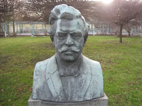 1914 Magdeburg Geheimer Medizinalrat Arztlicher Direktor Prof. Dr. Heinrich Unverricht (1853 1912) Buste Von Rudolf Bosselt Bronze Haus 40 Campus Sudenburger Krankenhaus Leipziger Strasse 44 In 39120 (6726509477)