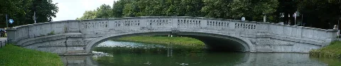 2008 07 15 Bruecke Nymphenbuer Kanal Auffahrtsallee Renatastrasse