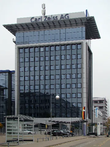 20081011 Carl Zeiss Hq