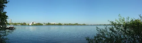 2009 04 24 01 Hamburg Aussenalster