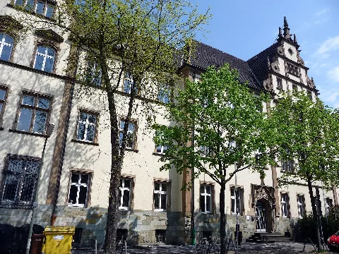 2010 04 27 – Bottrop – Amtsgericht Gerichtsstraße Panoramio