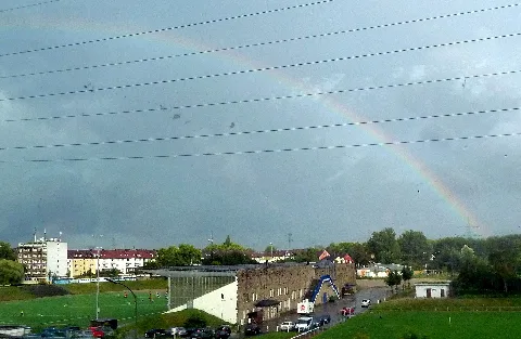 2010 08 07 Regenbogen Über Der Glückaufkampfbahn Auf Schalke Panoramio