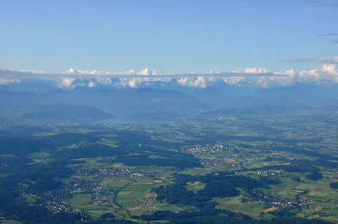 2011 06 14 08 27 40 Switzerland Kanton Zürich Oberengstringen Rauchacher