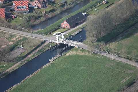 2013 05 03 Fotoflug Nordholz Papenburg Hp 2817