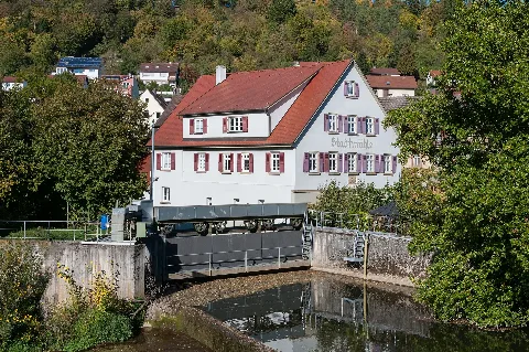 2015 10 02 Sindringen Stadtmühle Wehr