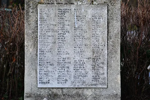 2016 02 27 Guentherz (09) Wien12 Südwestfriedhof Alter Teil Gedenkstätte Für Kriegstote1945