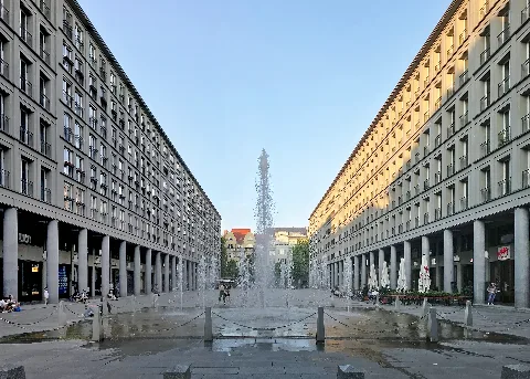 2019 06 01 Leibniz Kolonnaden A