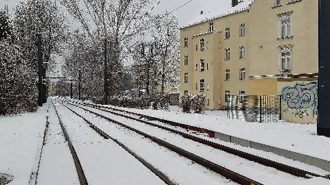 2021 01 09 Chemnitz Bernsdorf Straßenbahnstrecke Stadteinwärts