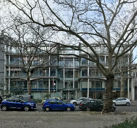 Botschaft der Dominikanischen Republik in Deutschland, Cicerostraße, Berlin-Wilmersdorf, 1991–1994, Doris Baller und Hinrich Baller, Tragwerkskonstruktion Gerhard Pichler