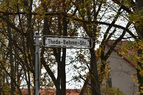 2021 11 06 Theda Behme Straße 01
