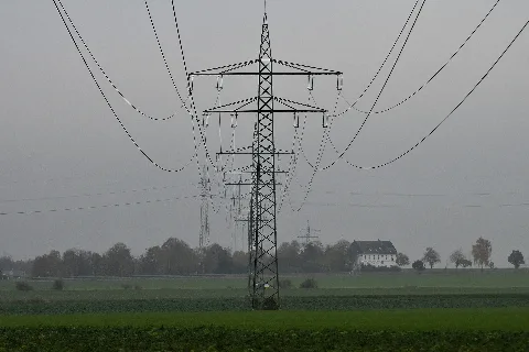 2022 11 13 Überlandleitung