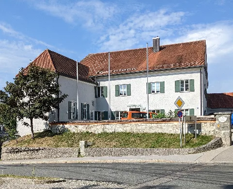 20220826 Xl 085313871.Mp~2 Ehemals Maxlrainsches, Seit 1734 Kurfürstliches Schloss Und Pfleghaus, Jetzt Vermessungsamt