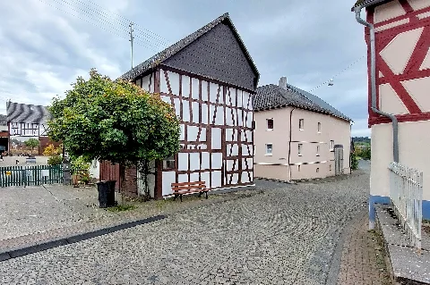 2023 Niederwallmenach, Weiseler Straße (1)