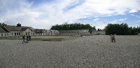 2476 2477A Kz Dachau Wirtschaftsgebäude Und Appellplatz