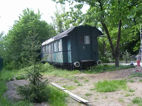 37Wertheisenbahnwagen1