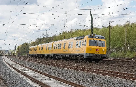 719 001 (Flickr 26455041841)