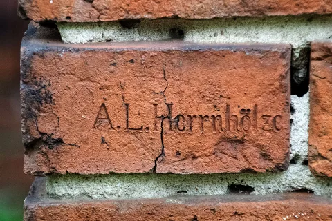 A.l.herrnhölze 01