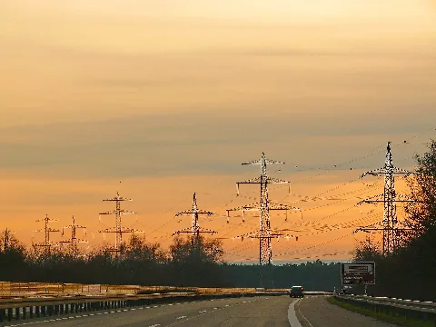 A33 Vor Paderborn Hochspannungsmasten