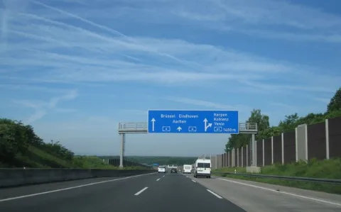 A4 Kreuz 9 Kerpen, 1400M Geo En.hlipp.de 12387