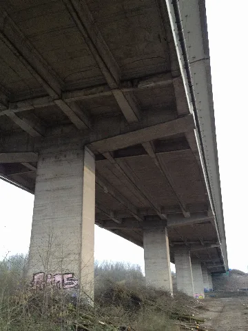 A45 Vorhandene Lennetalbrücke Unteransicht