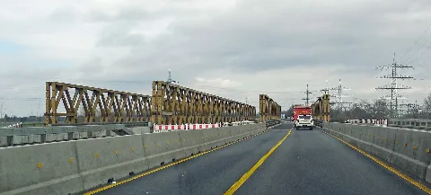 A57 D Bruecke Fahrersicht