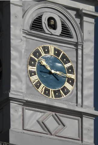 Aalen, Historisches Rathaus, Uhr Und Spion, 1