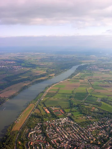 Aerial View Of Mainz Laubenheim 14.09.2008 15 03 26