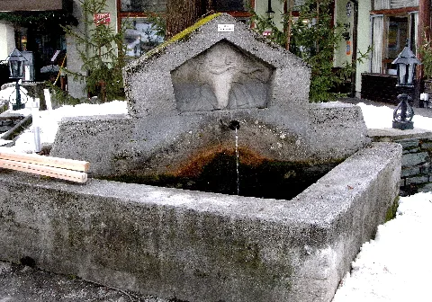 Aflenz Brunnen Bei Nr. 9