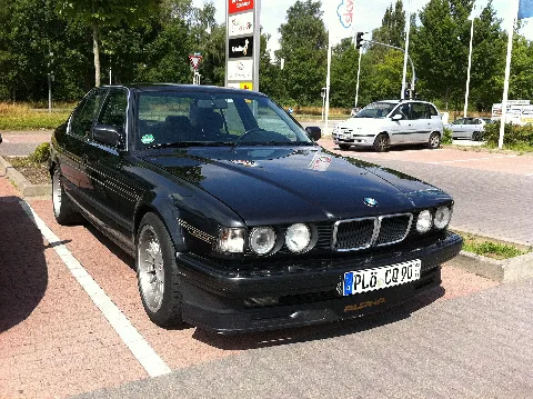 Alpina B11 Front