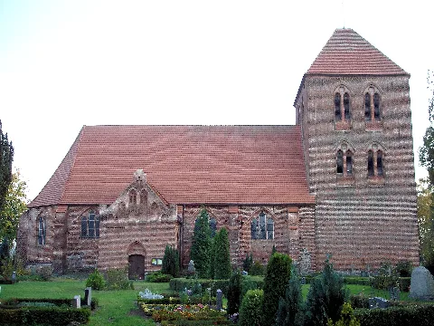 Alt Bukow Kirche 1