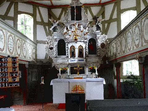 Altar Der Fachwerkkirche In Spreewitz