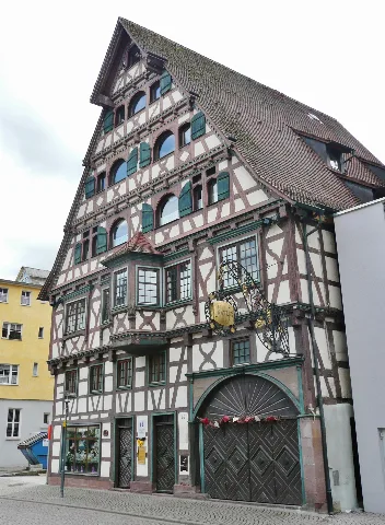 Altdeutsches Haus, 1694 Erbaut, 1751 Älteste Württembergische Porzellanfabrik Panoramio