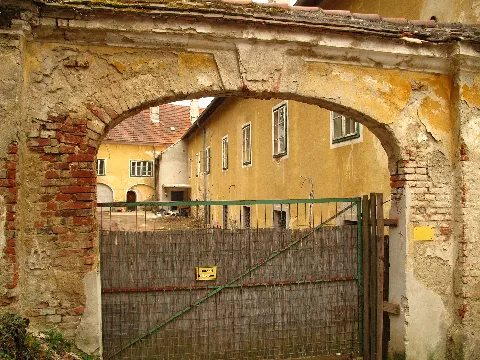 Alte Bezirkshauptmannschaft In Güssing 03