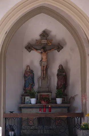 Alter Friedhof Jenbach, Kreuzigungsgruppe