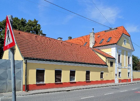 Altes Mauthaus 4077 In A 2325 Himberg