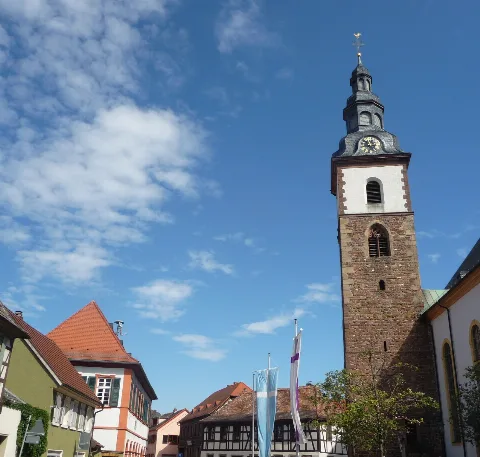 Altes Rathaus Und Laurentiuskirche Panoramio